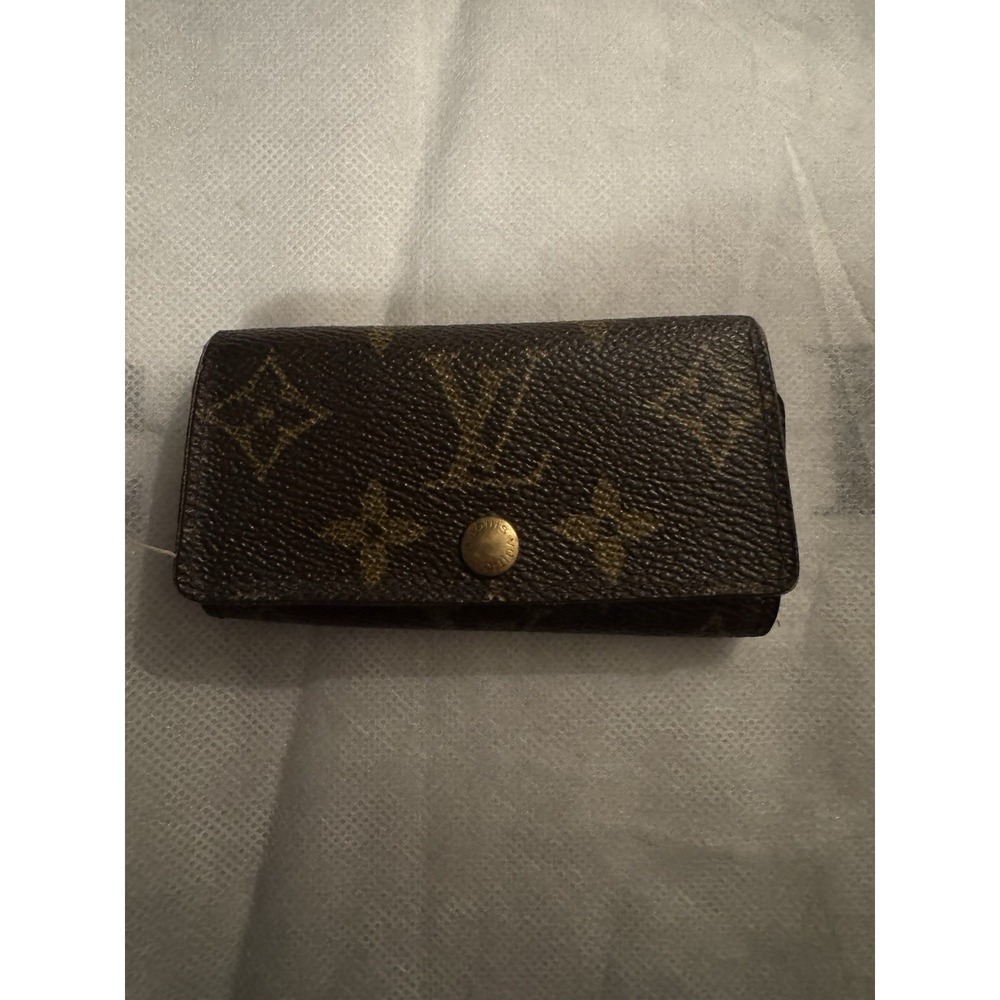 Authentic Vintage Louis Vuitton Monogram 4 Key Holder Case Made in France